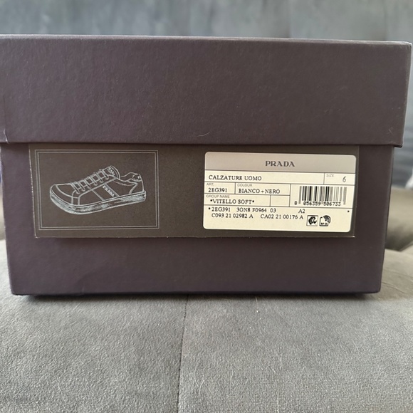 Prada Calzature - Picture 3 of 3